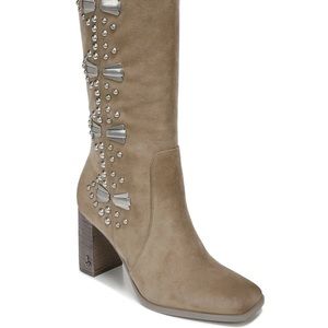 NWT - Knee high boots - Oma